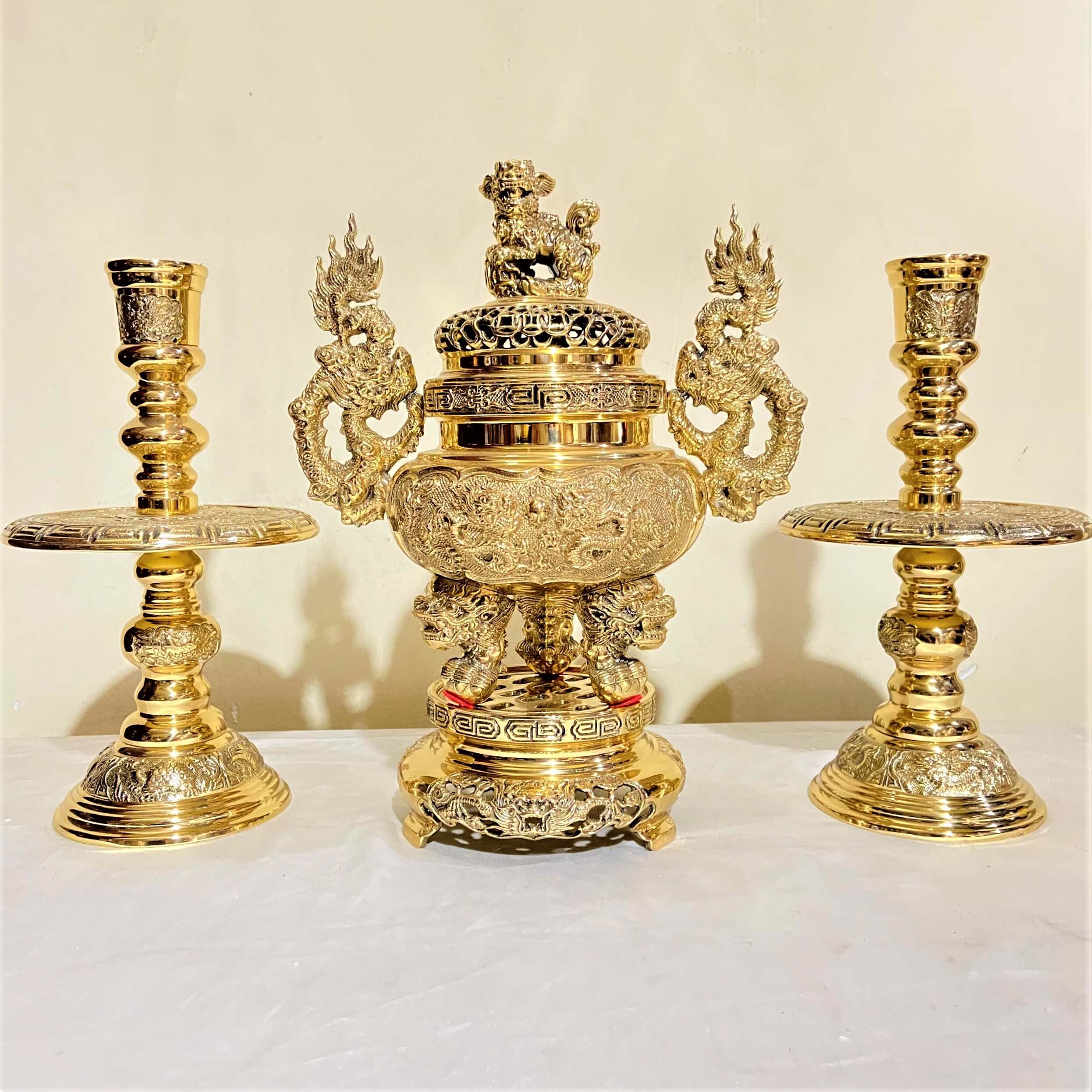 Bộ Tam Sự Đỉnh Tròn Bằng Đồng Cao 30cm