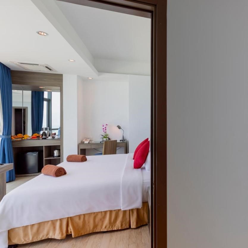 Swandor Cam Ranh Resort 5*. Bao Gồm Ăn Ba Bữa. Miễn Phí Mini Bar Dành Cho 02 Khách.