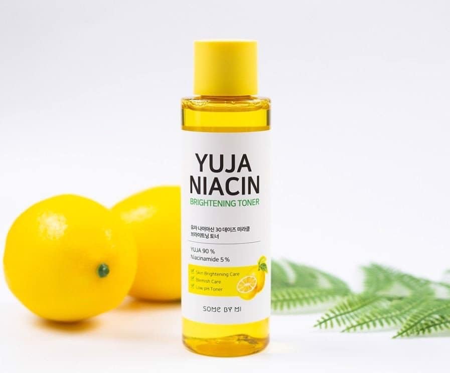 Nước hoa hồng trắng da Some By Mi Yuja Niacin 30 Days Miracle Brightening Toner 150ml