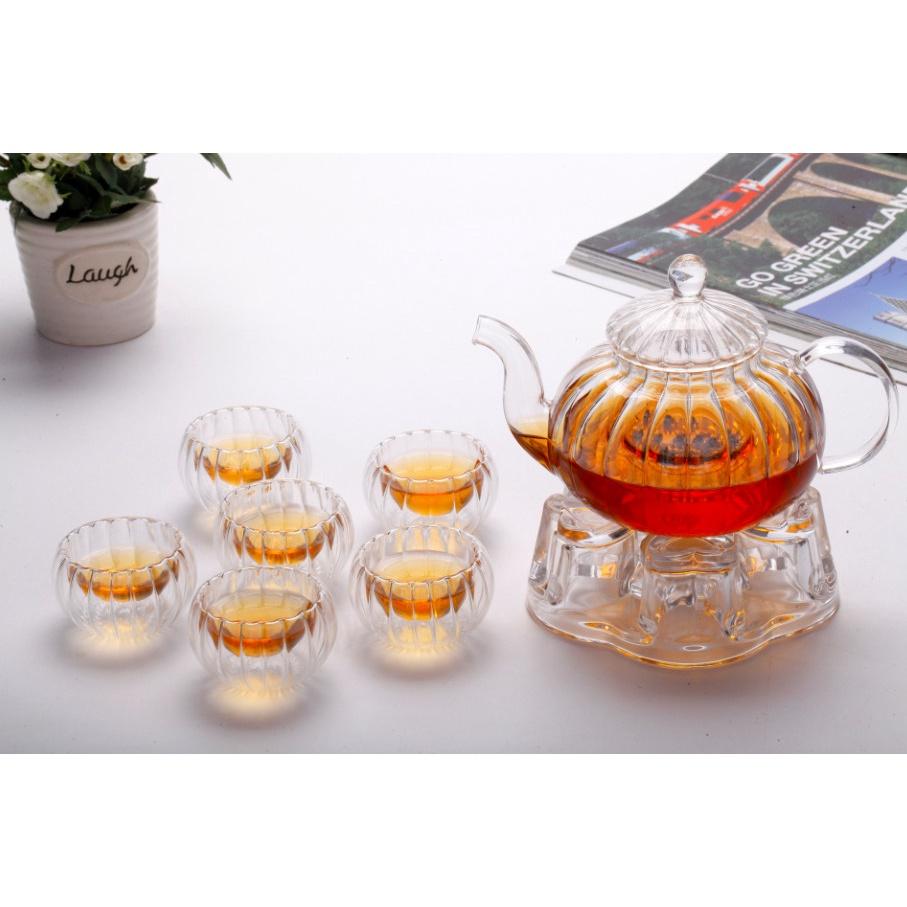 Bộ ấm chén pha trà thủy tinh dáng bí 600ml kèm đế châm nến