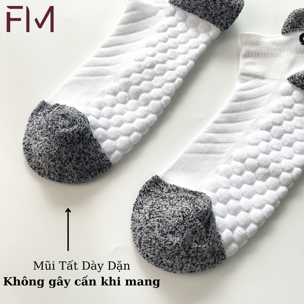 Tất vớ thể thao, thiết kế kiểu cổ ngắn, có lớp đệm nút cotton mềm mịn, thoải mái khi hoạt động thể thao - FORMEN SHOP - FMCA060