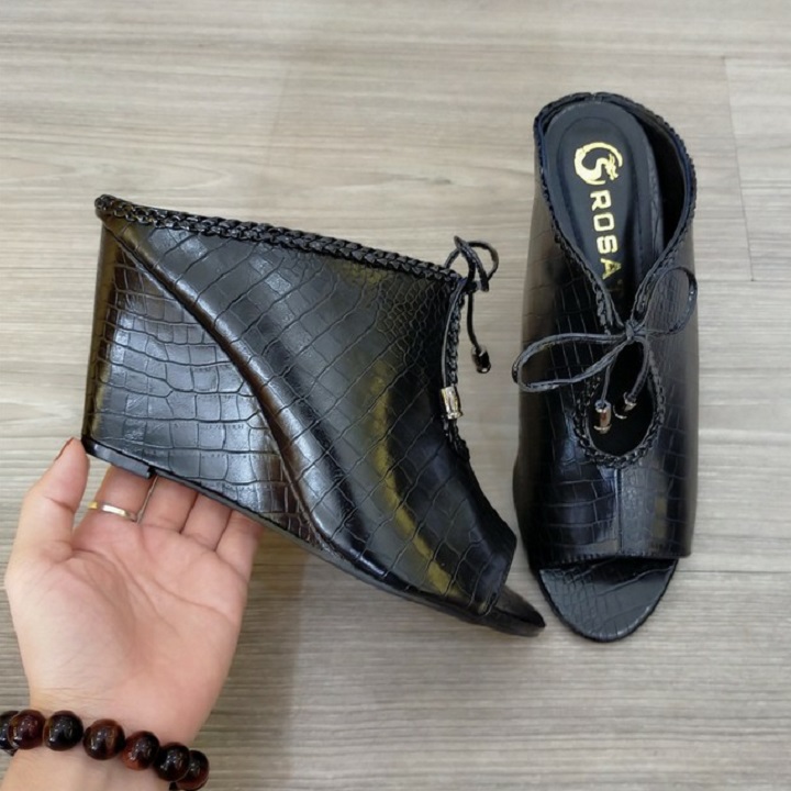 Giày sandal nữ cao gót 7 phân màu đen hàng hiệu rosata ro271