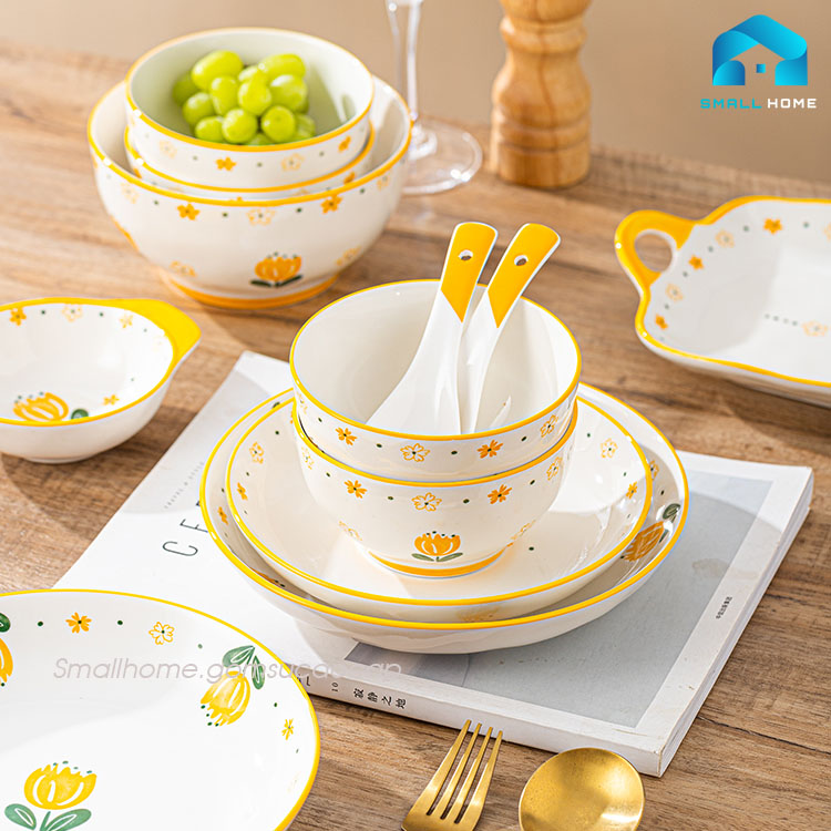 Bộ đồ ăn Hoa Tulip 29 món bằng sứ cao cấp, thiết kế hoa văn Bắc Âu nhẹ nhàng sang trọng.