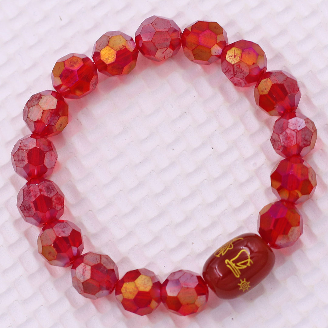 Vòng chuỗi đeo tay pha lê đỏ cắt giác 10 ly charm giải thái tuế phù, vòng chuỗi phong thủy, giải năm hạn thái tuế