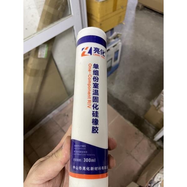 KEO SILICON MÀU TRẮNG 300ml