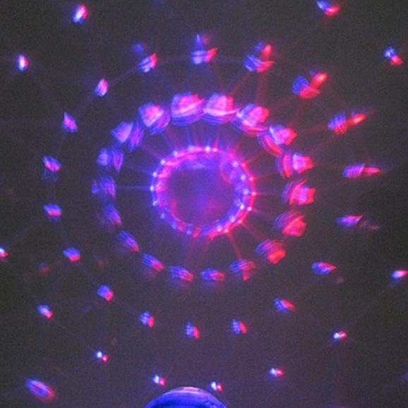 Đồ chơi đèn pin chiếu hình cho bé