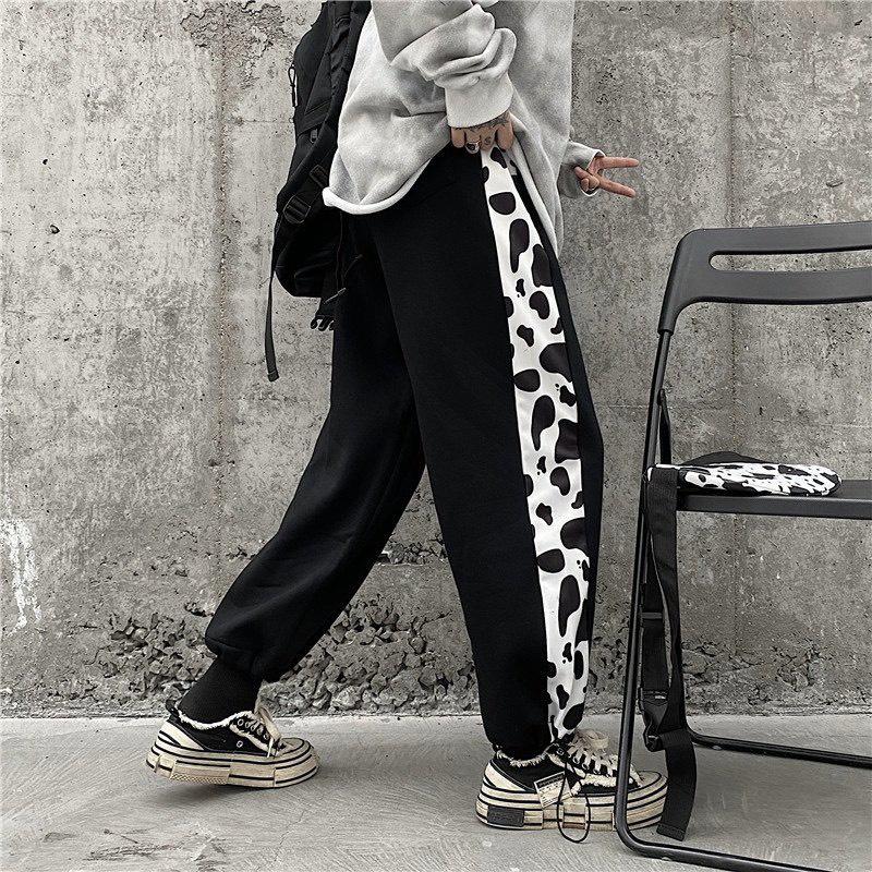 Quần dài ống rộng SIB Clothing rút ống hoạ tiết bò sữa SIB005