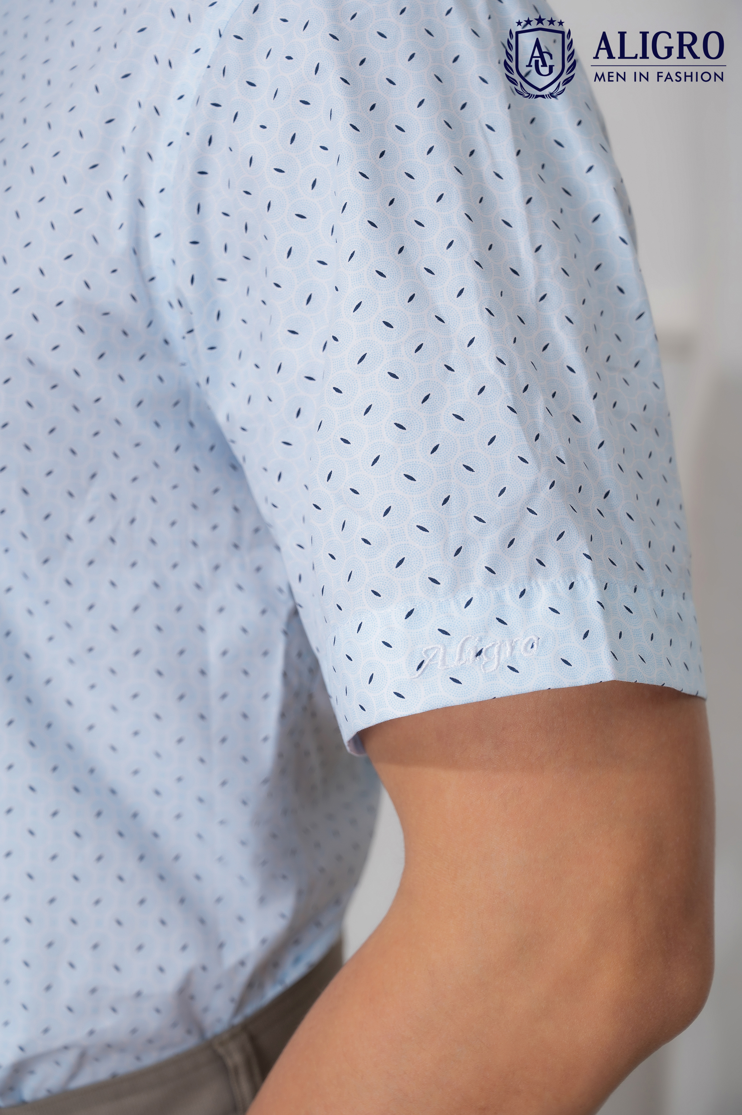 Áo sơ mi cộc tay nam Aligro màu xanh họa tiết form customfit chất liệu cotton cao cấp  ALGS-C83