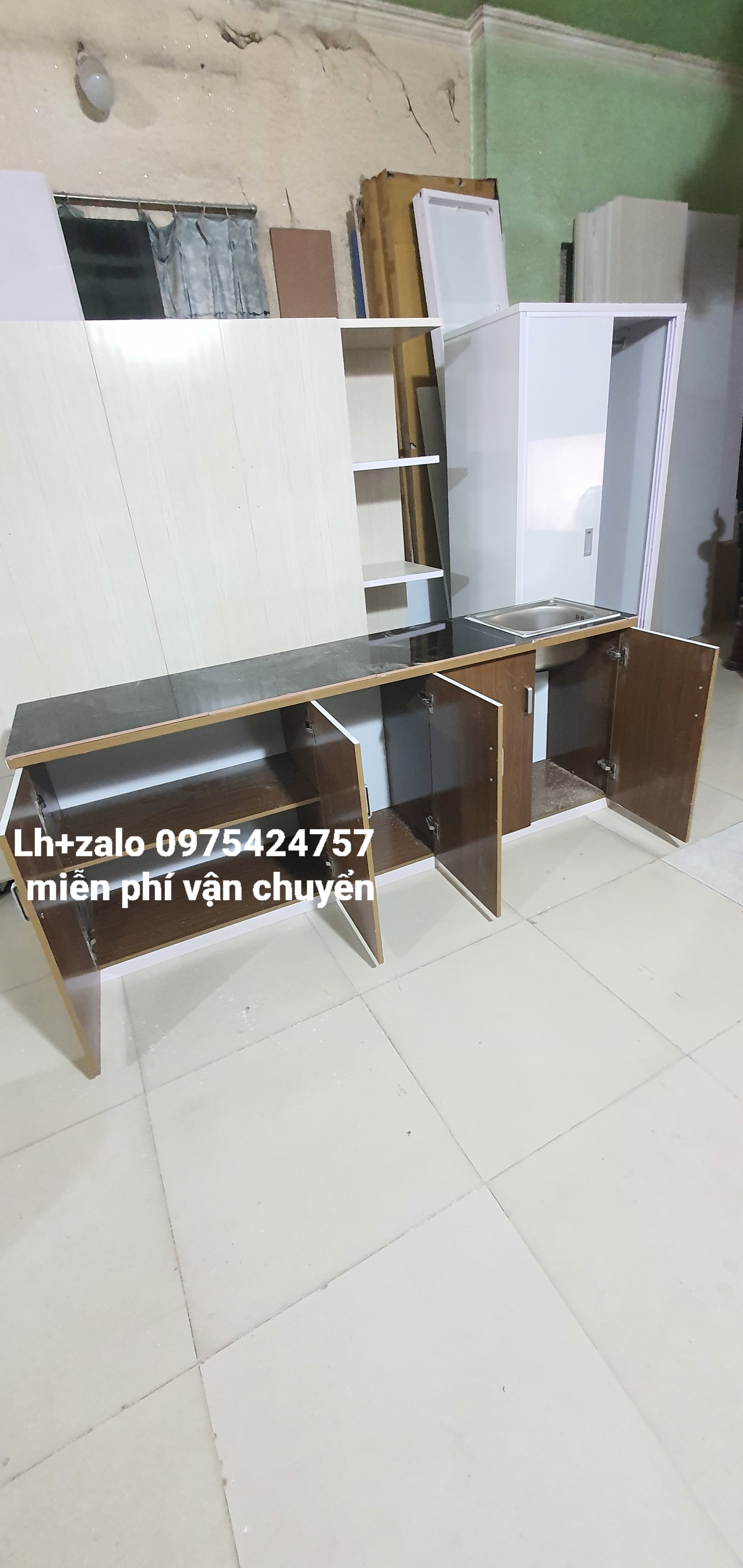 Tủ bếp sẵn bồn mặt gạch nhựa đài loan