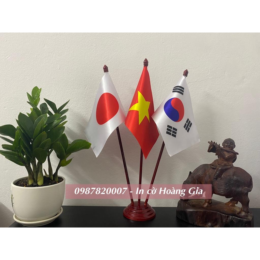 Cờ để bàn đế gỗ 3 Việt Nam - Nhật Bản - Hàn Quốc