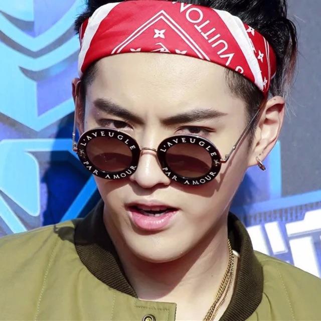 KÍNH RÂM MẮT TRÒN IN CHỮ IDOL NGÔ DIỆC PHAM, NHÃ VỀ NHÀ ĐI CON ĐEO HOTTREND