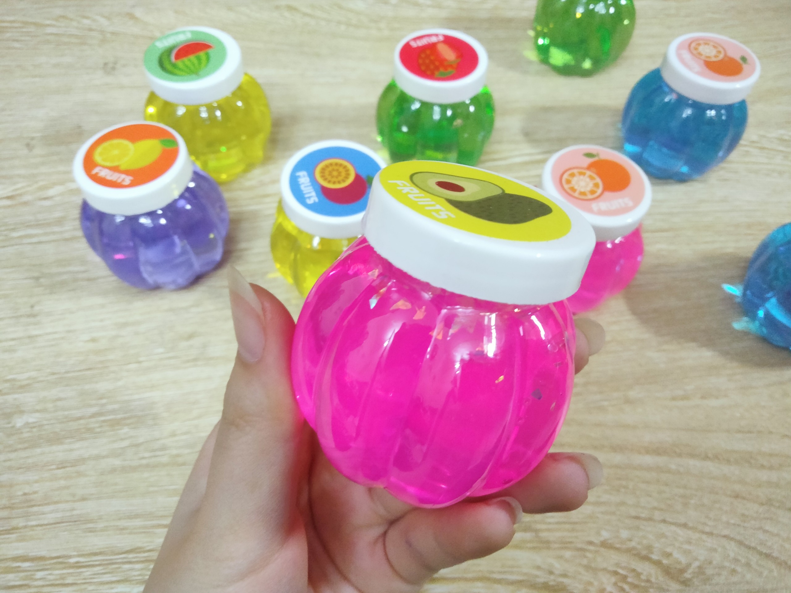 Hũ slime tròn [ DẠNG NƯỚC] siêu thích, siêu đã, siêu vui ( giao màu ngẫu nhiên)