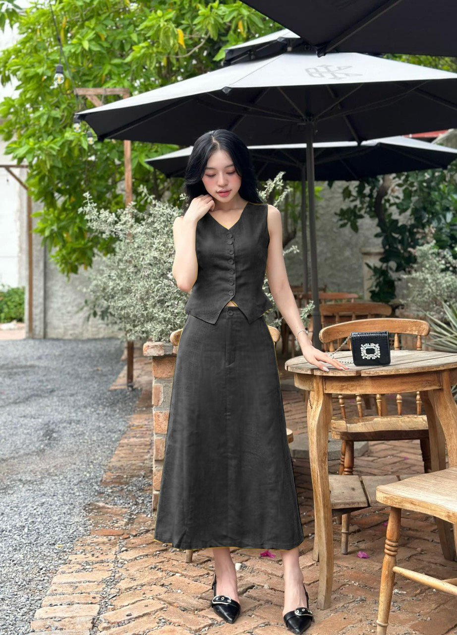 Set áo ghi lê 6 nút kèm chân váy dài