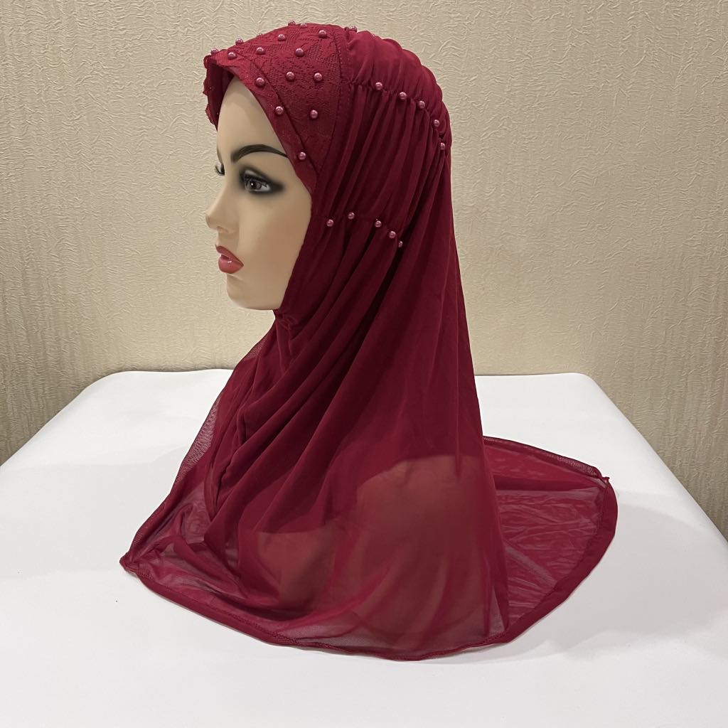 Khăn trùm đầu Hijab Đạo Hồi Malaysia Indonesia woman wearing a headscarf, head coverings