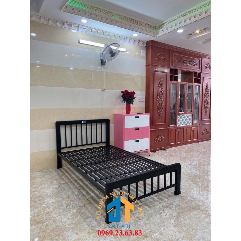 Giường sắt MN01 ĐẠI THÀNH 1M2X2M