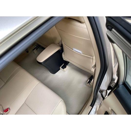 Thảm lót sàn ô tô KATA cho xe Toyota Vios - Khít với sàn xe, Chống trơn, Không mùi, Không ẩm mốc