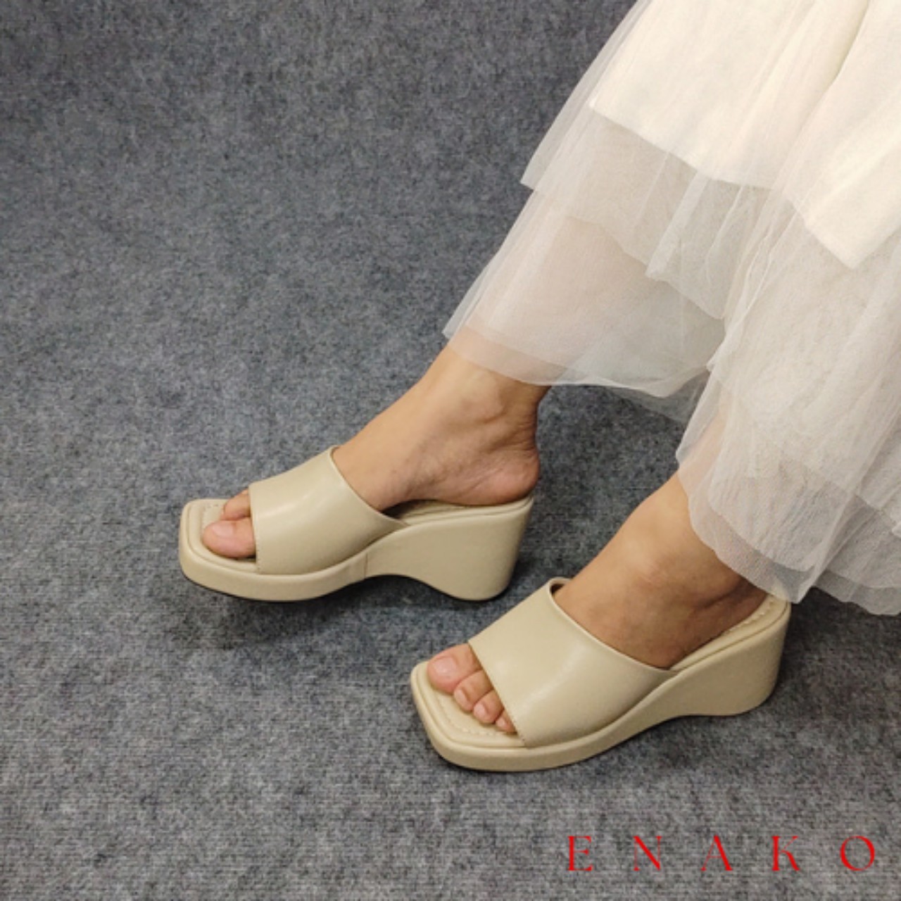 Sandal xuồng cao gót enako tp13727 - mũi vuông quai ngang cao 7cm