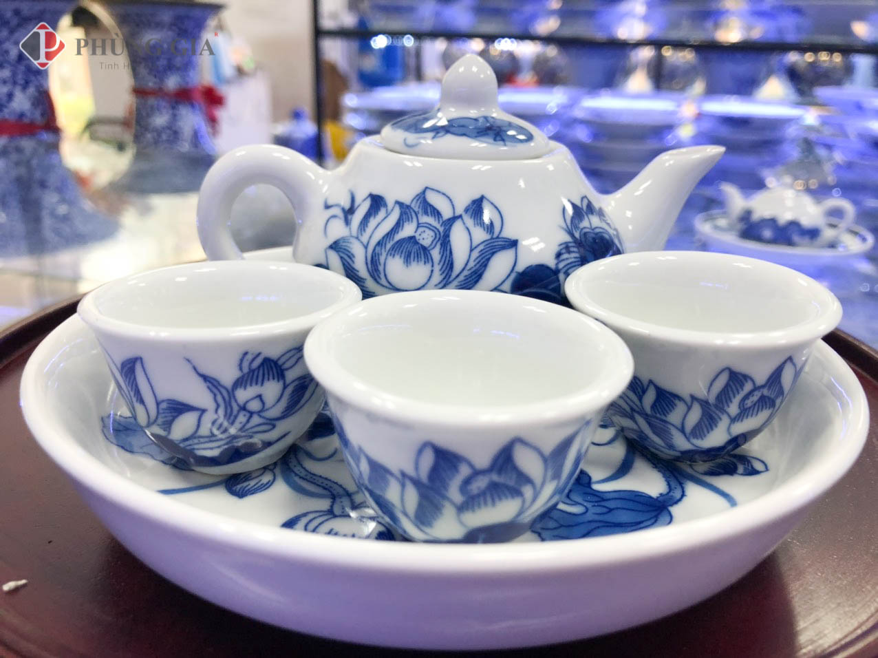 Bộ ấm trà 3 chén men Lam Trắng Trơn họa tiết SEN
