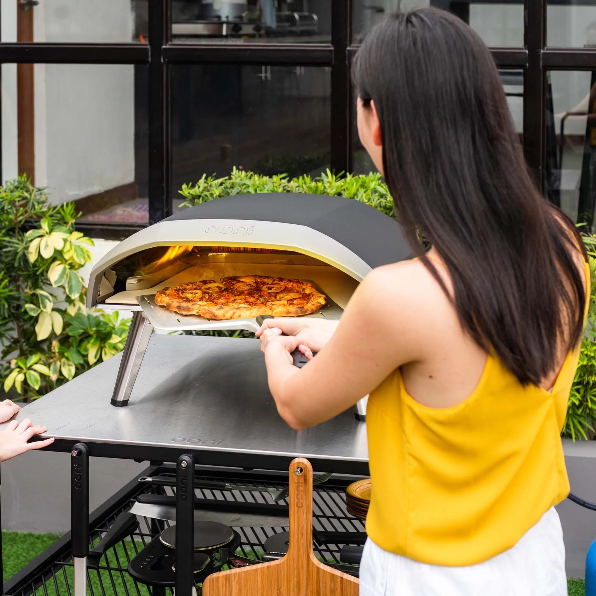 Lò Nướng Pizza Bằng Gas Ooni Koda 16 Gas Powered Pizza Oven