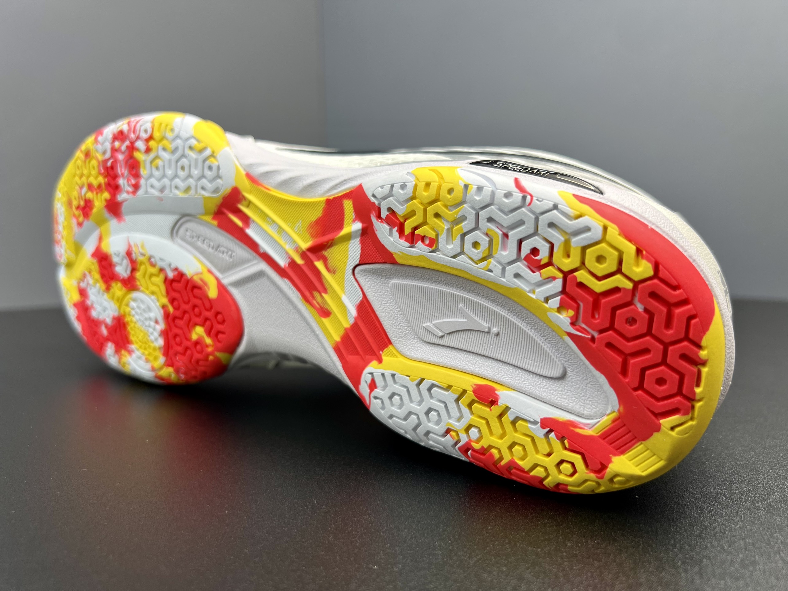 Giày Bóng Bàn Speed Art 28020 Trắng Xanh Mint - Tốc Độ, Hiệu Suất, Phong Cách, Chuyên Nghiệp Và Bền Bỉ