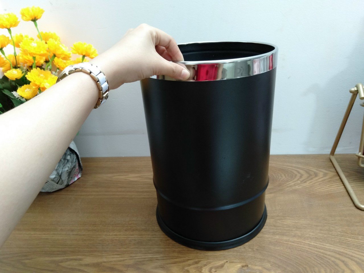THÙNG RÁC ĐỂ TRONG PHÒNG INOX CAO CẤP