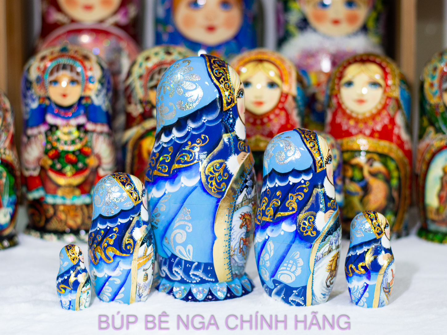 BỘ BÚP BÊ NGA MATRYOSHKA CAO CẤP 5 LỚP 20CM ĐIÊU KHẮC CHẠM NỔI HOA VĂN "CÔNG CHÚA MÙA ĐÔNG" MÀU XANH CỰC ĐẸP VÀ SANG TRỌNG