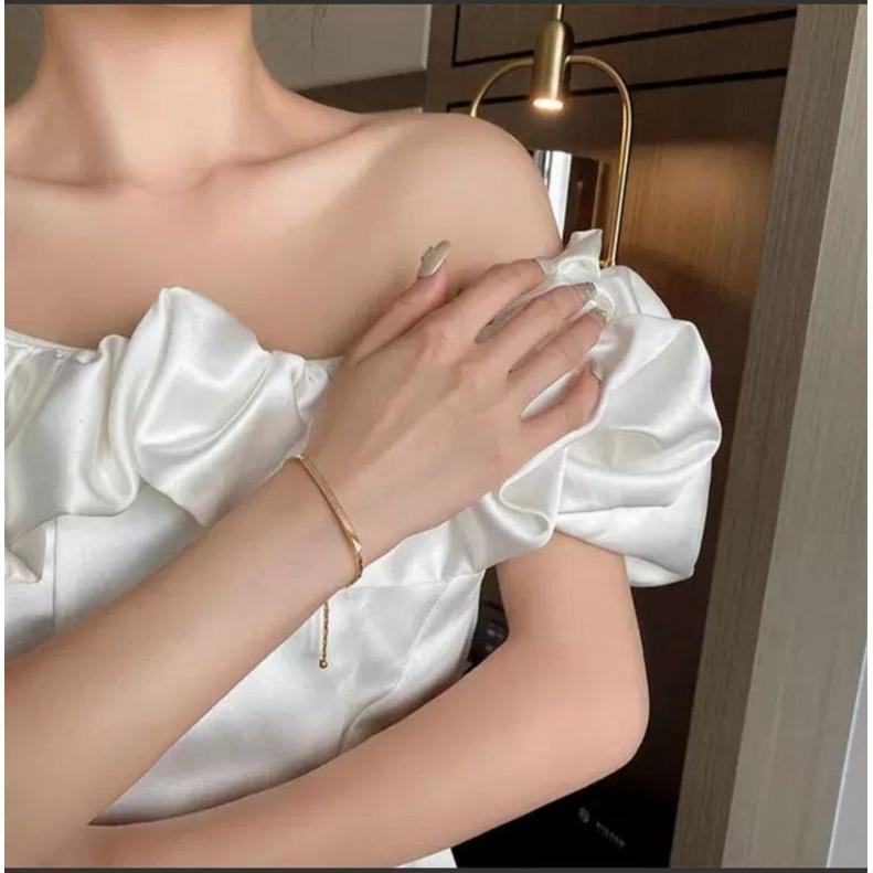 Vòng tay titan khắc chữ LOVER DREAM dây rút phong cách thời thượng dễ mix đồ