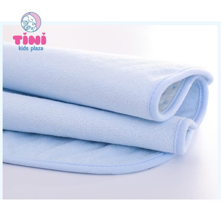 Tấm lót chống thấm cao cấp 4 lớp cho bé size 30x30 cm