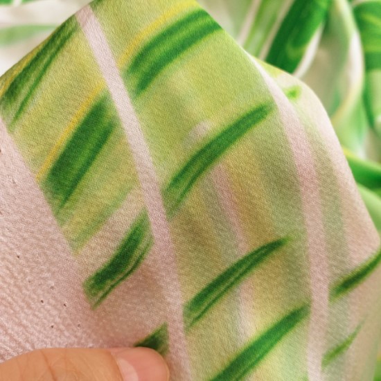 Vải Satin Tằm Hoa Văn Xanh Trắng Khổ 1m5 - Chất Dày Vừa Phải, Mềm Rũ, Giãn Nhẹ