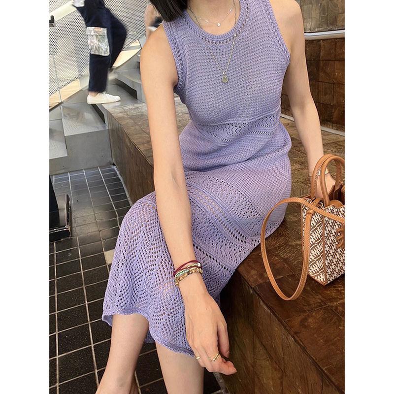 TOBE1SHOP Màu tím rỗng tay áo dệt kim đầm đám đông nhỏ thiết kế cảm giác Pháp khí chất treo Vest dài