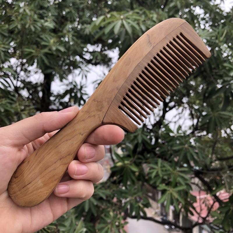 Lược gỗ thơm ghép răng có chuôi đẹp/ dáng lược châu Âu