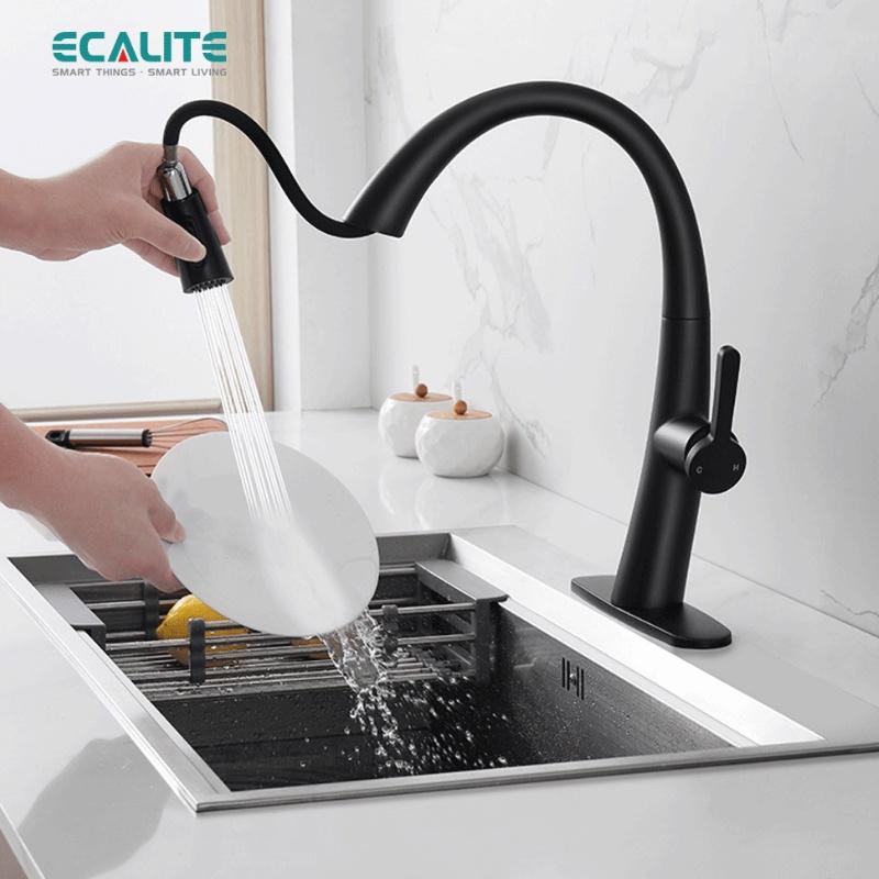 Vòi Rửa Chén Nóng Lạnh S-curve Ecalite EF-K114B - Có Dây Rút - Điều Chỉnh Tia Nước - Đồng Thau Sơn Đen - Hàng Chính Hãng