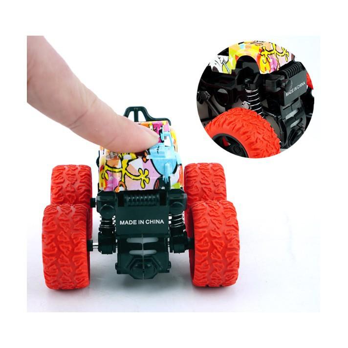 Xe ô tô địa hình Nhào Lộn chi tiết Y Như Thật Monster truck