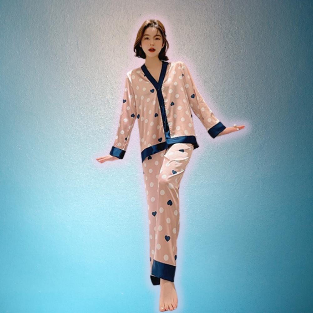 Đồ bộ pyjama nữ, đồ mặc nhà cao cấp VILADY - B103 kiểu cổ V tay dài quần dài họa tiết chấm Bi màu hồng, chất liệu lụa Pháp ( lụa latin) siêu mát
