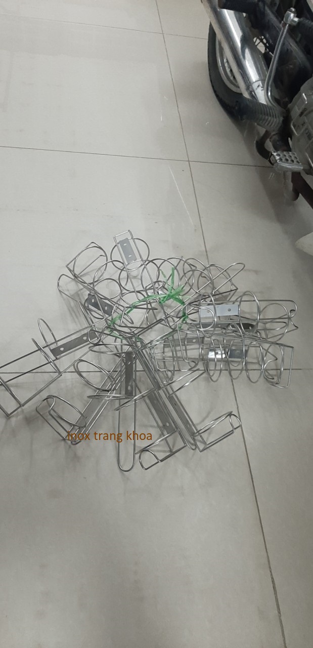 Giá inox để chai, lọ sát khuẩn