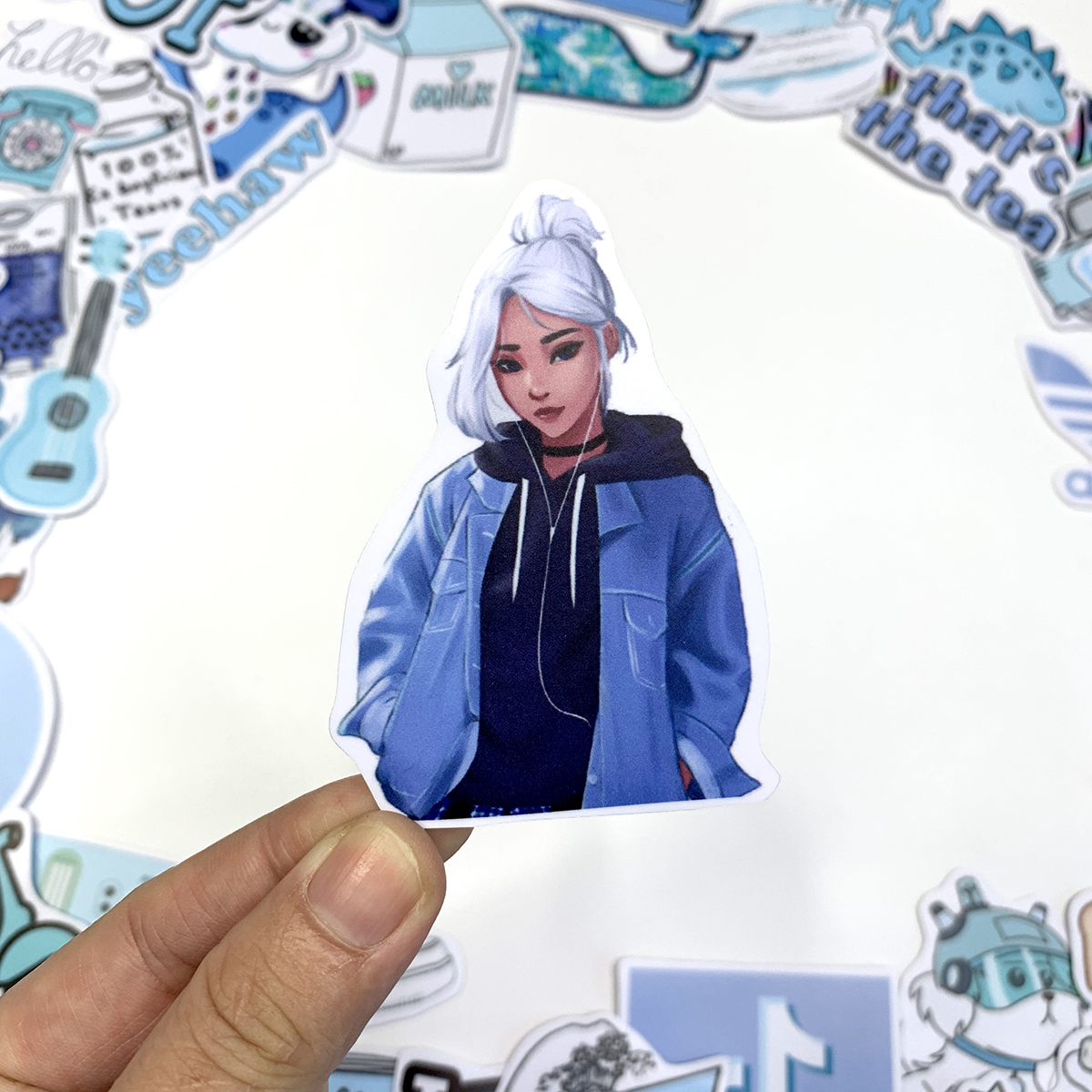 Sticker Màu Xanh Pastel Blue Ngẫu Nhiên Chất Lượng Cao Chống Nước Trang Trí Nón Bảo Hiểm Vali Đàn Xe Máy Xe Đạp