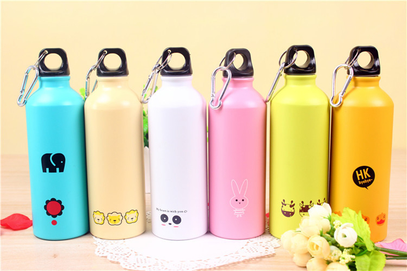Bình nước hình thú cưng dễ thương, đáng yêu, hoàn thiện đẹp.