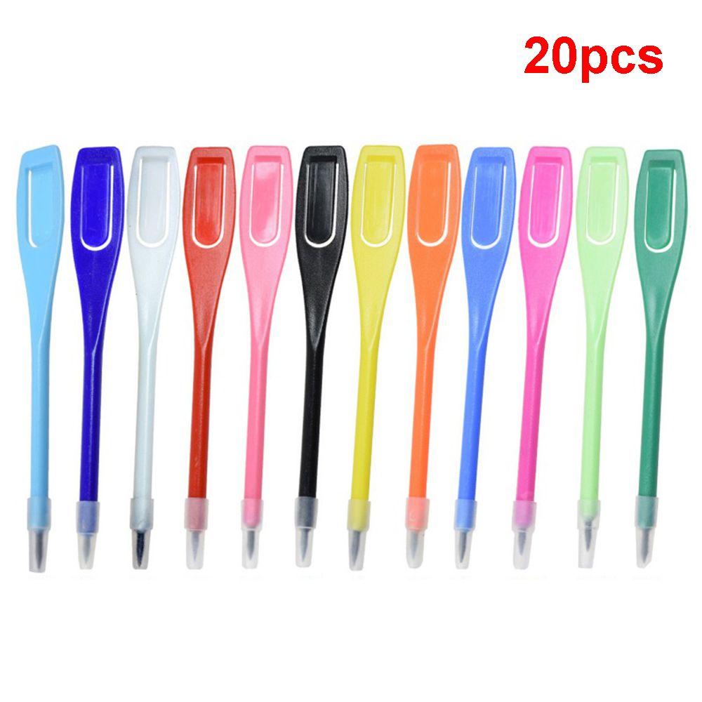 20PCS nhựa golf pen bút chì clip clip điểm ghi điểm ghi điểm công cụ phụ kiện golfer ghi điểm ghi điểm golf pen màu