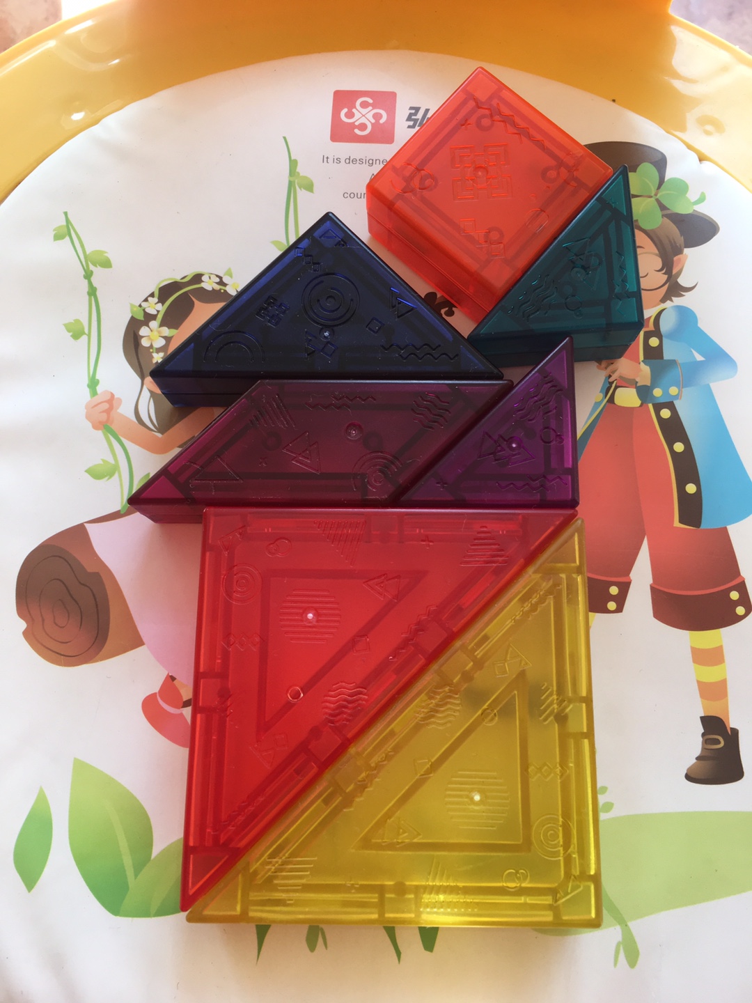 Đồ Chơi Trí Tuệ Xếp Hình Tangram Nam Châm, 7 Miếng Ghép - KUB