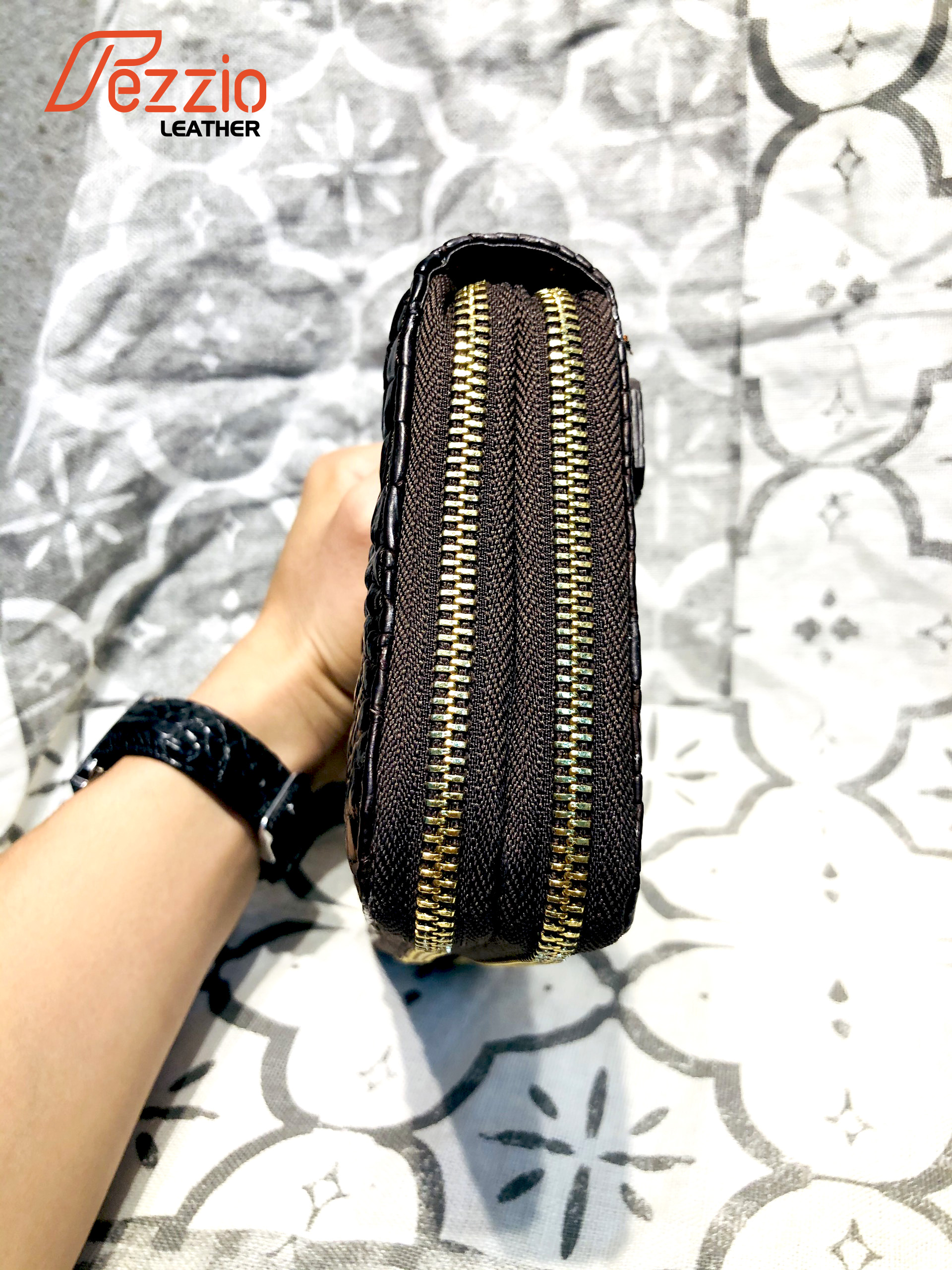 CLUTCH CẦM TAY DA CÁ SẤU FEZZIO NAM NỮ CAO CẤP