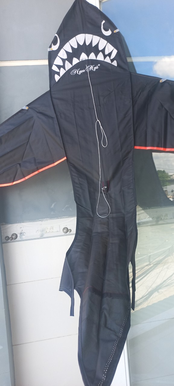 Diều cá mập ngọc ngà 1m8x1m3