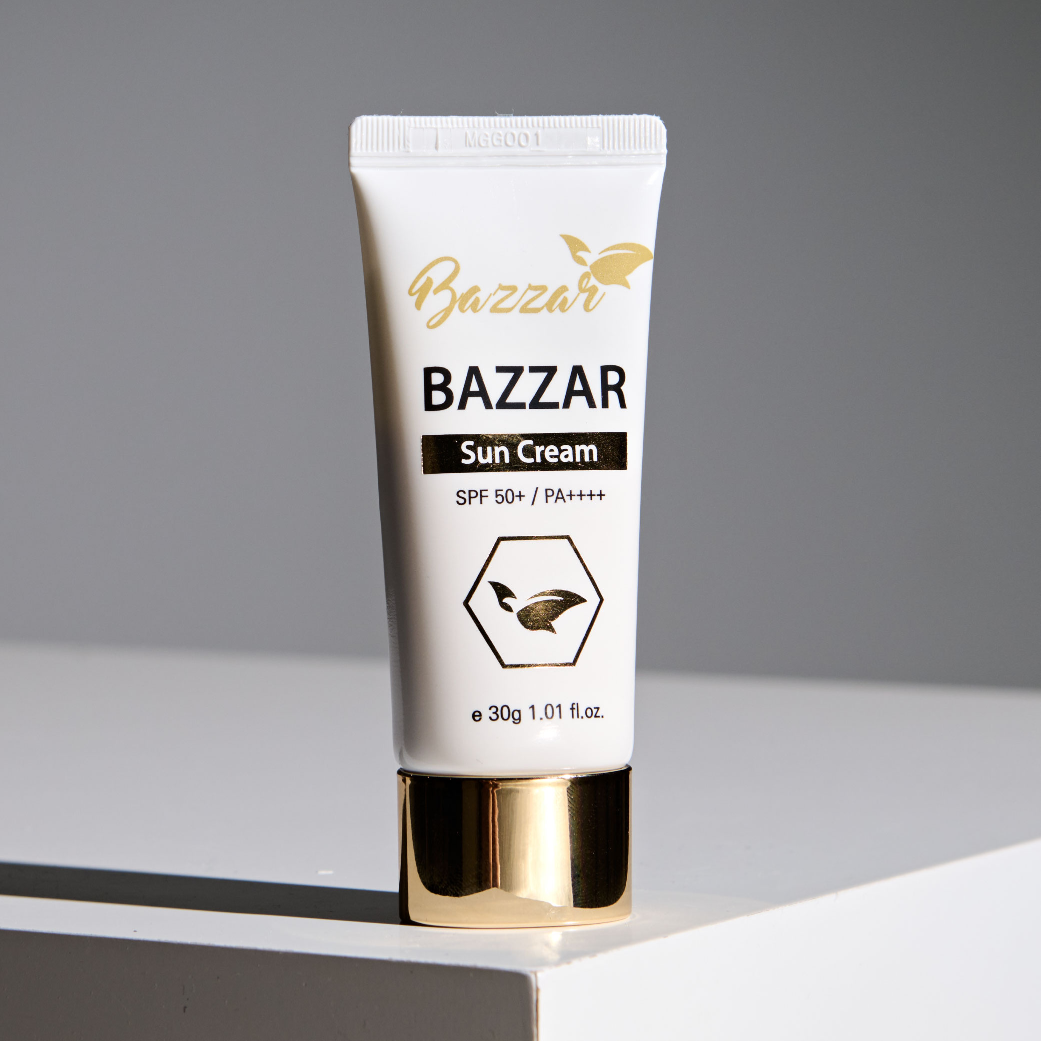 Bazzar Kem Chống Nắng