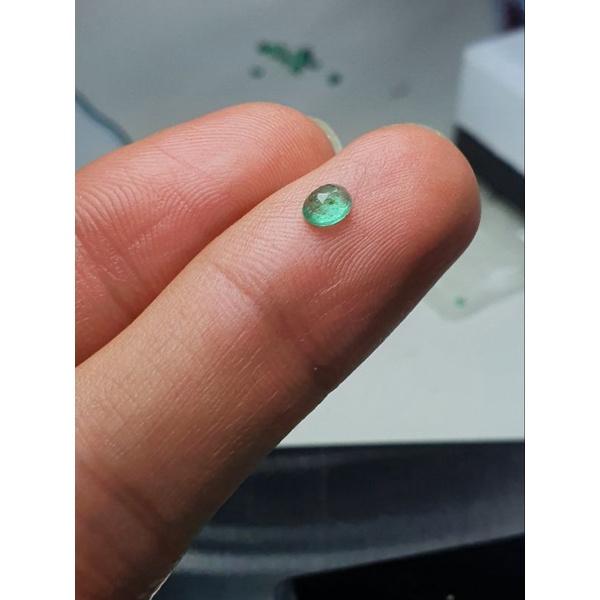 020-L ĐÁ EMERALD LỤC BẢO (THIÊN NHIÊN) 4ly8 độ sạch SI1