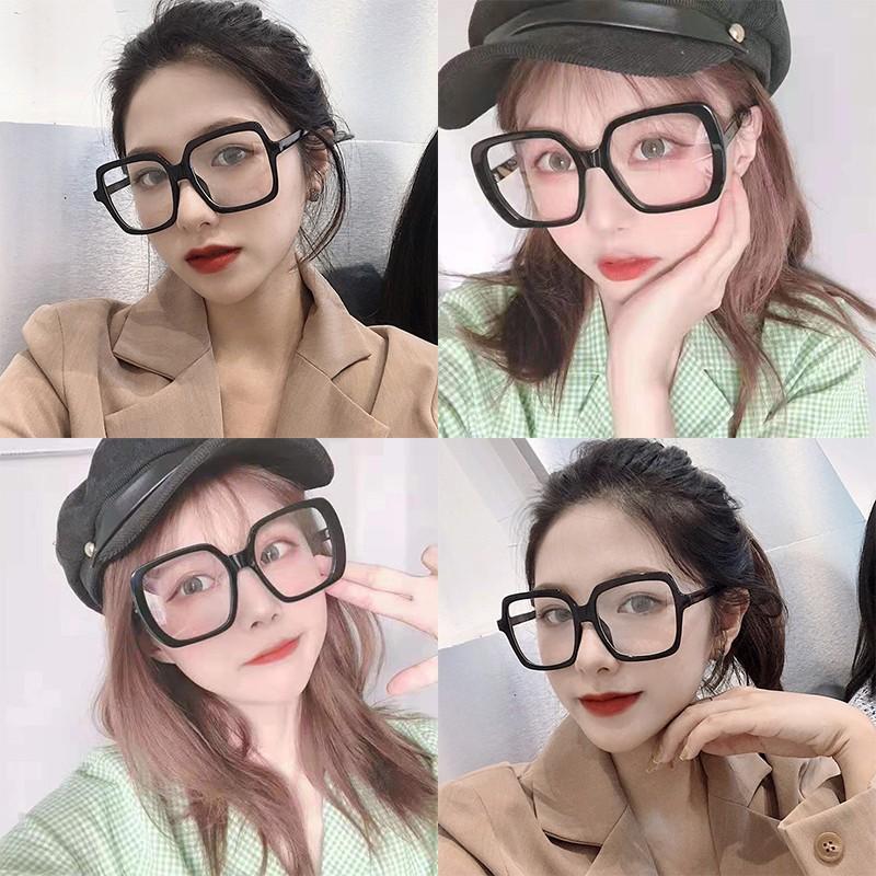 Gọng kính vuông phong cách Hàn Quốc