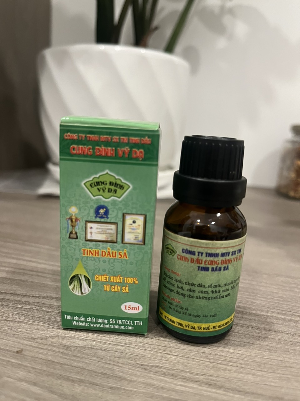 Tinh dầu Sả nguyên chất Cung Đình Vỹ Dạ, citronella oil, xông phòng, đuổi muỗi, khử mùi hiệu quả