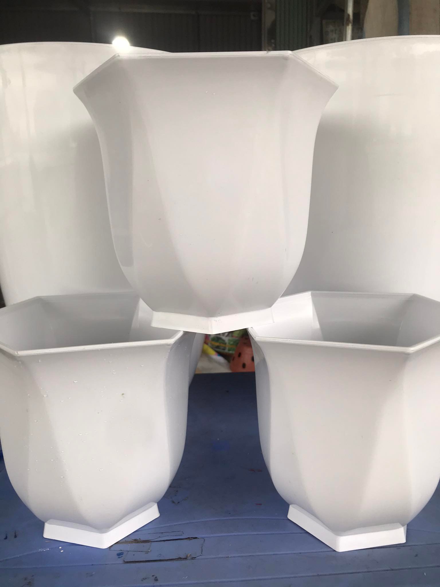 Chậu Nhựa Trồng Cây Cảnh, Hoa Trong Nhà Linh Lan Kt 23 x20cm Màu Trắng
