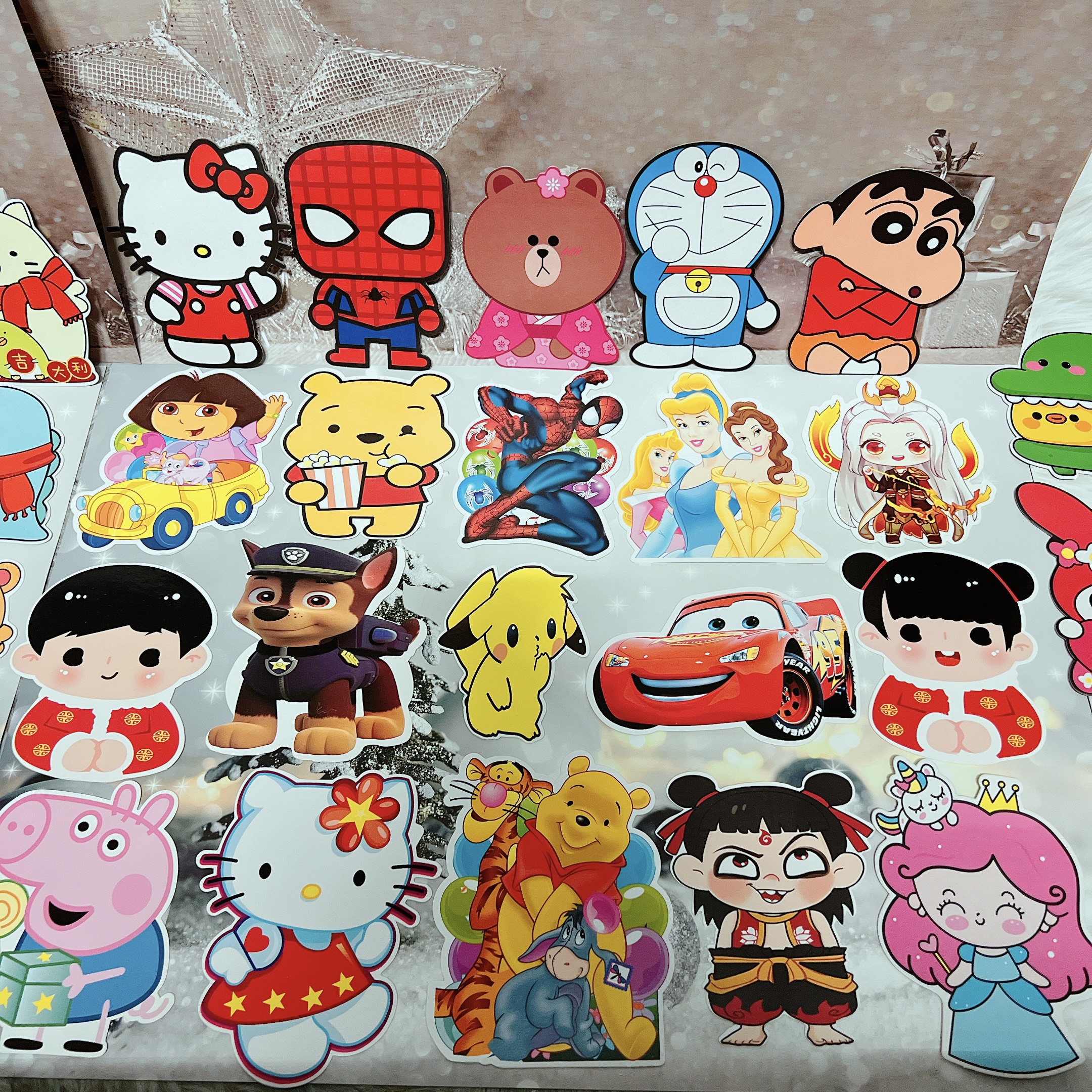 Combo 50 BAO LÌ XÌ CHIBI ngộ nghĩnh GIẤY BÓNG & LỤA DÀY nhiều mẫu