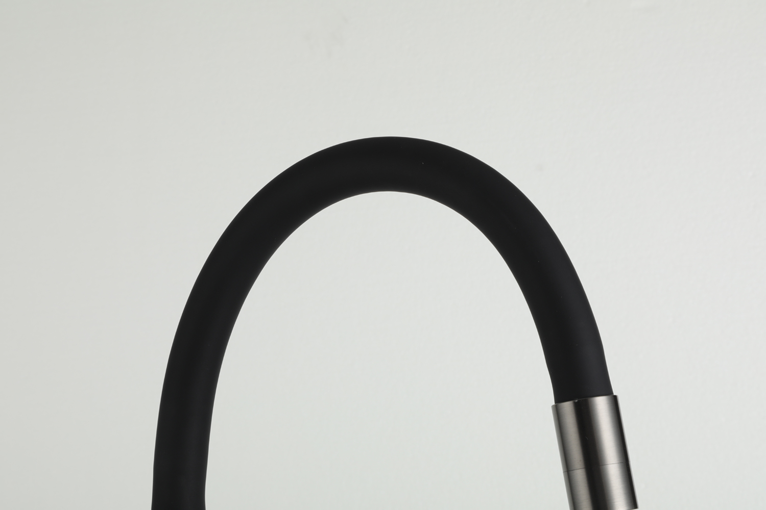 VÒI BẾP CAO CẤP 3 ĐƯỜNG NƯỚC TÍCH HỢP RO NHẬP KHẨU NGA GAPPO G4398-39 MÀU PVD CẦN MỀM UỐN - HÀNG CHÍNH HÃNG