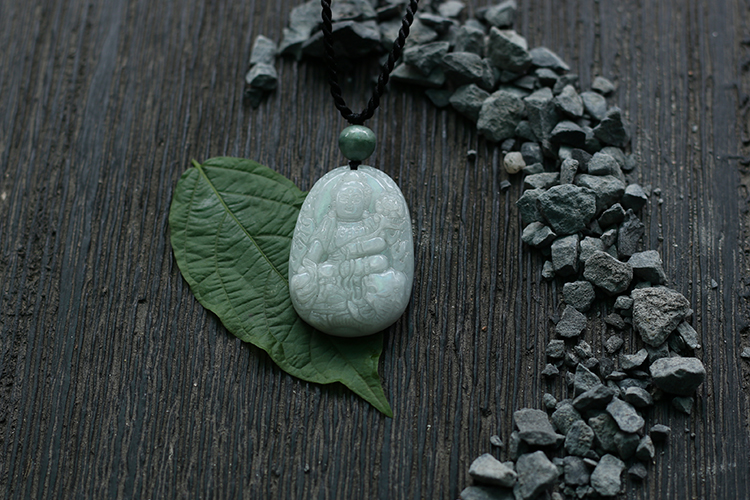 Mặt Dây Chuyền Phổ Hiền Bồ Tát Đá Cẩm Thạch (3 x 2.3 cm) Ngọc Quý Gemstones MD16