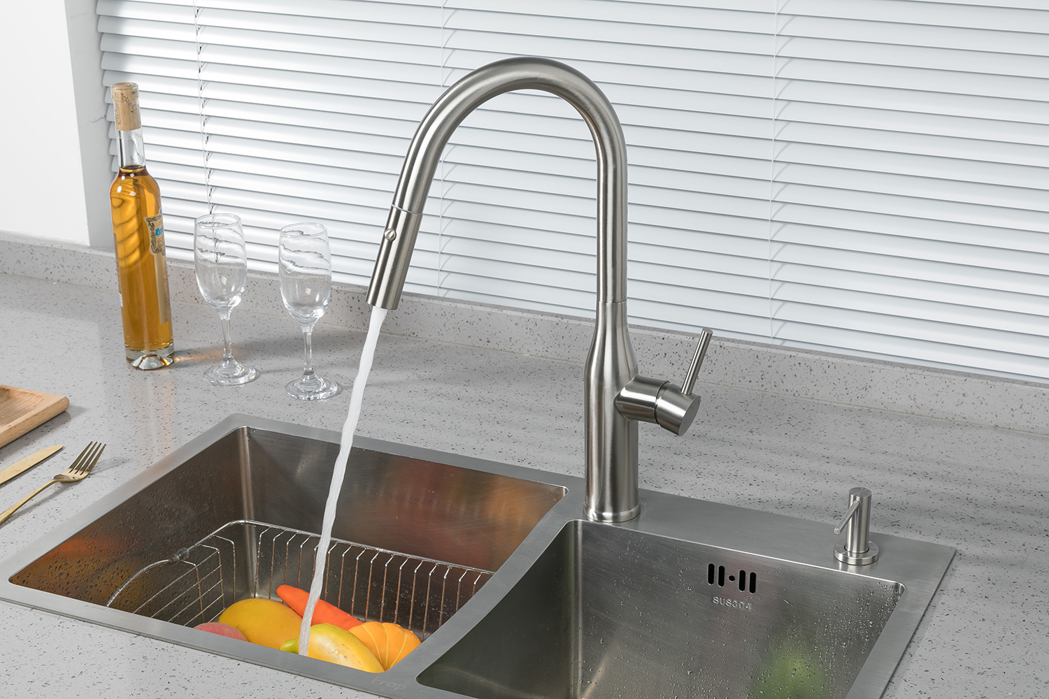 VÒI RỬA BÁT DÂY RÚT CAO CẤP NHẬP KHẨU NGA GAPPO G4398-45